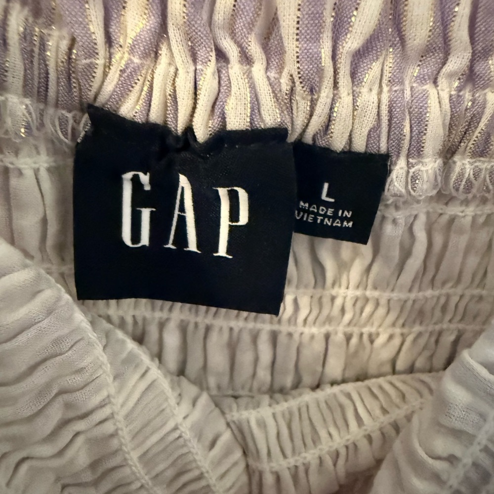 Gap Smocked Top Dress - Picture 4 of 4